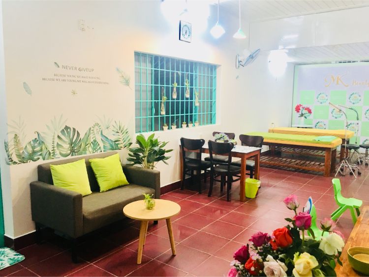 MK Salon